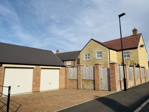 Photo 2- click for photo gallery